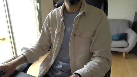 Snapshot of vince_du_80 chatting on May 7, 2026, 12:54 pm Vince online show from May 7, 2026, 12:54 pm