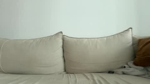 Snapshot of vincee2 chatting on May 10, 2026, 2:33 pm vincee2 online show from May 10, 2026, 2:33 pm