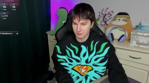 Snapshot of vincent__strong chatting on February 8, 2026, 4:27 am Vincent Strong online show from February 8, 2026, 4:27 am