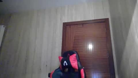 vincentprice69 online show from January 6, 2025, 6:41 pm