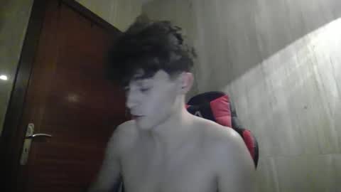 vincentprice69 online show from January 22, 2025, 4:02 am