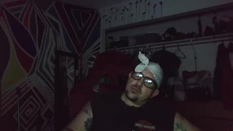 Snapshot of vineatspussnluvsit chatting on October 18, 2025, 7:09 am onlyhaveeyes4u online show from October 18, 2025, 7:09 am