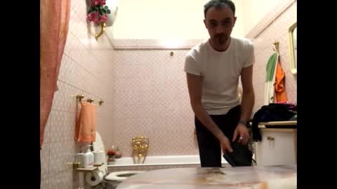 Zenith online show from January 16, 2025, 9:30 pm