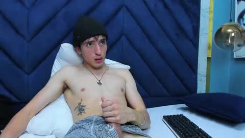 vinniematte online show from February 26, 2025, 8:59 am