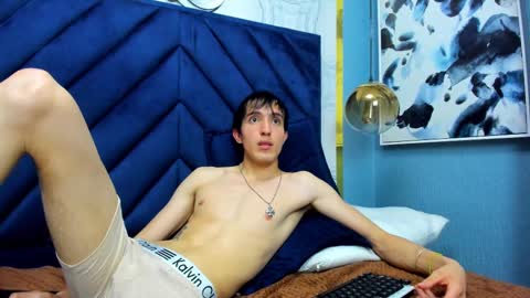 vinniematte online show from March 8, 2025, 9:39 am