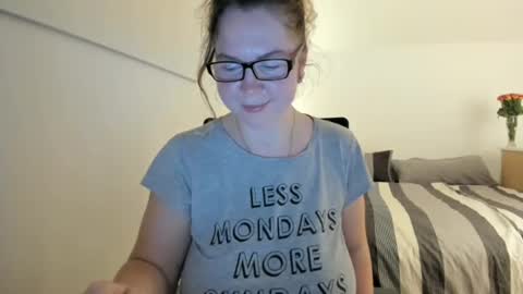 viodetta online show from April 6, 2026, 6:42 pm