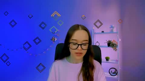 viola_sweet_ online show from May 25, 2026, 8:53 am