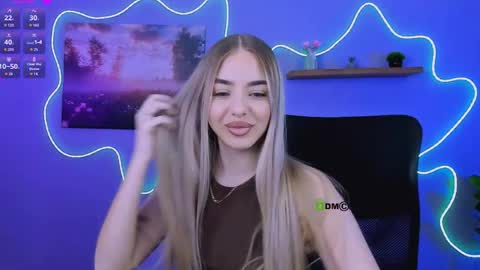 viola_sweet_ online show from May 30, 2026, 9:06 am