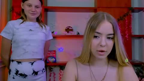 viola_sweet_ online show from July 3, 2026, 8:54 am