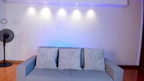 Violett  Everyday From 0530 to 1430 Col Time online show from March 6, 2025, 5:00 pm