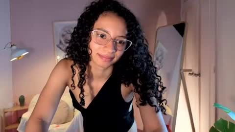 violet__15 online show from July 28, 2026, 6:20 pm