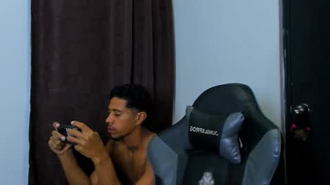 Violet and Myers online show from March 21, 2026, 6:55 pm