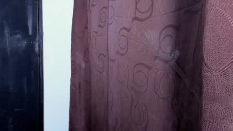 Violet and Myers online show from April 6, 2026, 7:59 pm