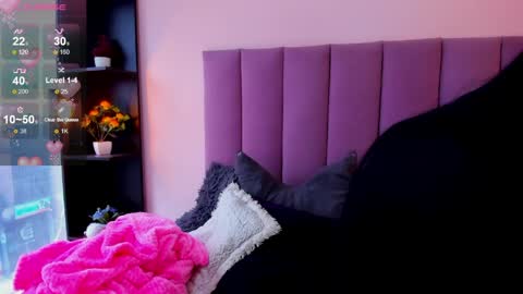 violet online show from April 6, 2026, 12:39 pm