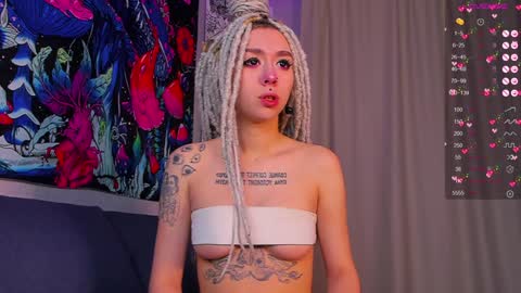 Violet online show from January 6, 2025, 4:58 am