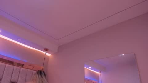 Violeta  online show from September 16, 2025, 10:05 am