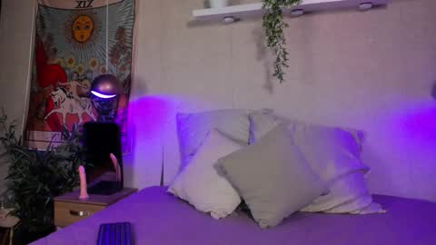 Violeta  online show from September 30, 2025, 11:48 am