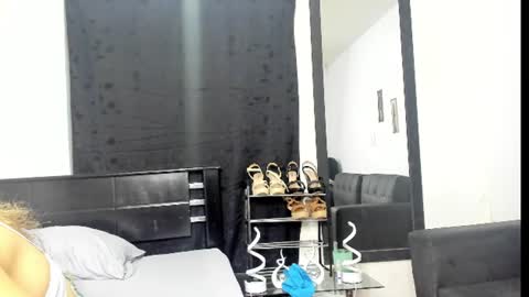 violeta_gracee online show from July 12, 2026, 3:30 am