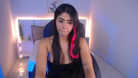 Snapshot of violeta_leon chatting on December 21, 2024, 3:58 am Violeta leon online show from December 21, 2024, 3:58 am