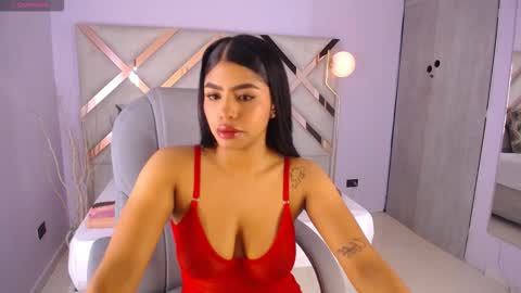 Snapshot of violeta_leon chatting on February 17, 2026, 3:25 am Violeta leon online show from February 17, 2026, 3:25 am