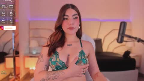 violeta_marquez online show from November 25, 2025, 11:32 am