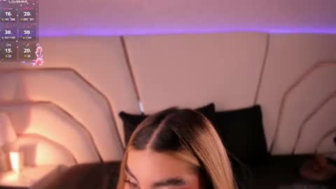 Snapshot of violeta_marquez chatting on July 4, 2026, 11:38 am violeta_marquez online show from July 4, 2026, 11:38 am