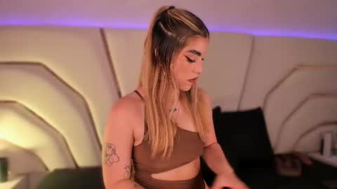 Snapshot of violeta_marquez chatting on July 24, 2026, 11:52 am violeta_marquez online show from July 24, 2026, 11:52 am