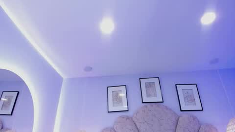 violeta_medina online show from February 15, 2026, 7:51 am