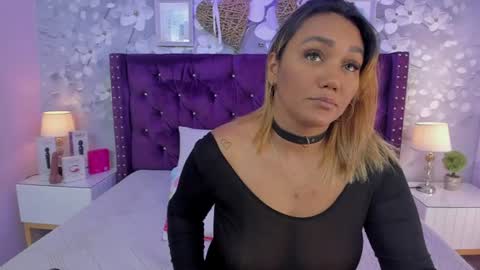 violeta_medina online show from June 30, 2026, 3:07 am