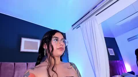 Violeta online show from July 23, 2026, 6:06 pm