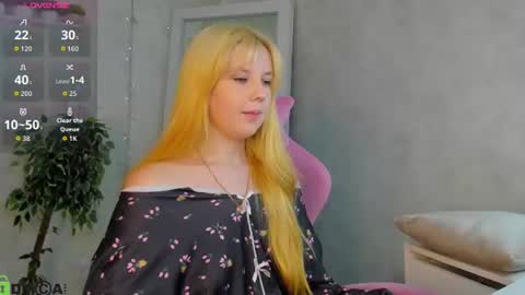 Violeta online show from July 26, 2026, 1:14 am