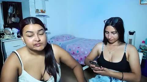 Snapshot of violeta_rouses chatting on February 18, 2026, 4:14 pm violeta_rouses online show from February 18, 2026, 4:14 pm