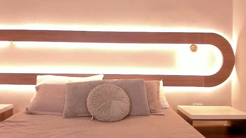 Violeta Sum online show from April 13, 2026, 1:16 pm