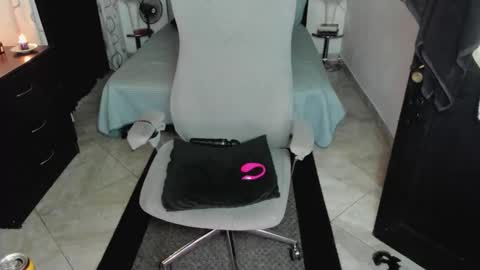 Violeta online show from March 31, 2026, 2:35 am