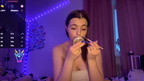 Eva online show from March 28, 2026, 2:27 pm