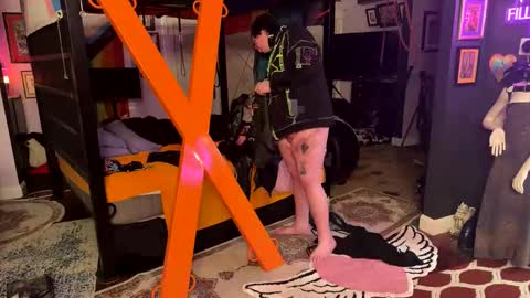 violetann93 online show from April 3, 2026, 5:38 am