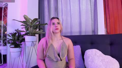 Violeta online show from March 30, 2026, 11:55 am