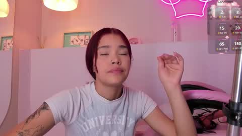 Violeth Hill online show from September 14, 2025, 7:57 pm