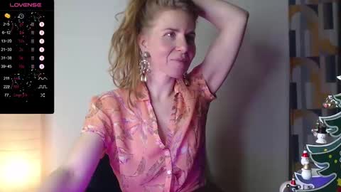 Violet  next stream December 6 online show from December 15, 2024, 10:47 pm