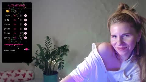 Violet  next stream December 6 online show from January 24, 2025, 11:56 pm