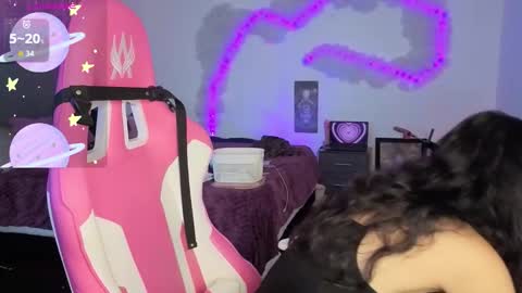   online show from February 21, 2026, 7:26 pm