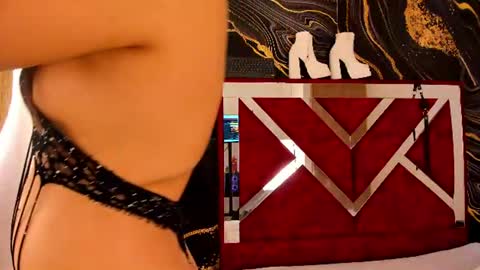 Violet Rose online show from June 11, 2026, 7:56 pm