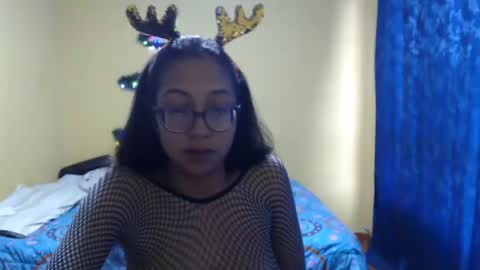 Violet777  online show from December 10, 2024, 12:27 pm