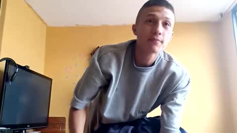 Violet777  online show from September 18, 2025, 1:57 pm