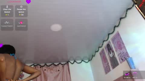 violett_brown9 online show from June 22, 2026, 6:54 am