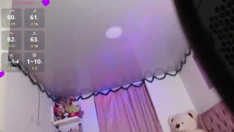 violett_brown9 online show from June 25, 2026, 7:02 am