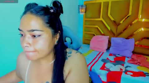 Violeta  online show from June 22, 2026, 11:07 am