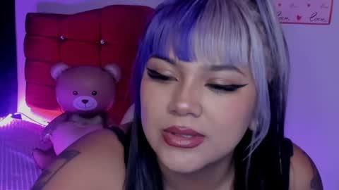 Snapshot of violett_west09 chatting on May 8, 2026, 5:57 am VIOLETT online show from May 8, 2026, 5:57 am
