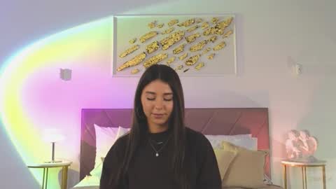 violetta_finch online show from September 30, 2025, 10:31 am