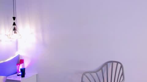 Snapshot of violetta_fire chatting on March 1, 2026, 2:19 pm Violetta online show from March 1, 2026, 2:19 pm